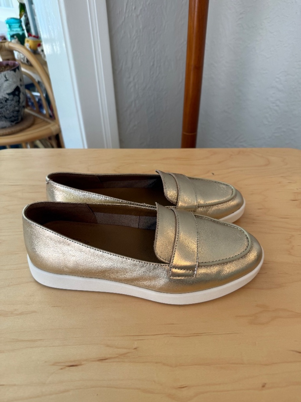 Naturalizer Karis Loafer - Gold Metallic // 7W